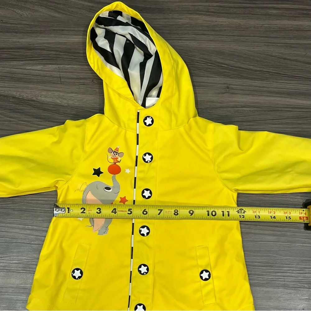Disney Store Dumbo Yellow And Striped Infant Toddler Rain Coat Size 2T